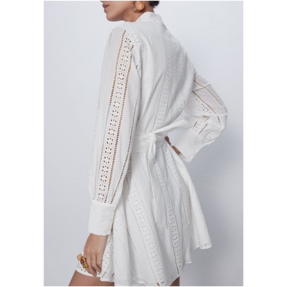 Zara Eyelet Dress size M‎ white mini buttons up collar summer vacation travel - Picture 9 of 16
